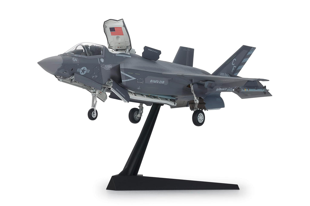 1:72 F-35B Lightning II Plastic Model Kit J18696