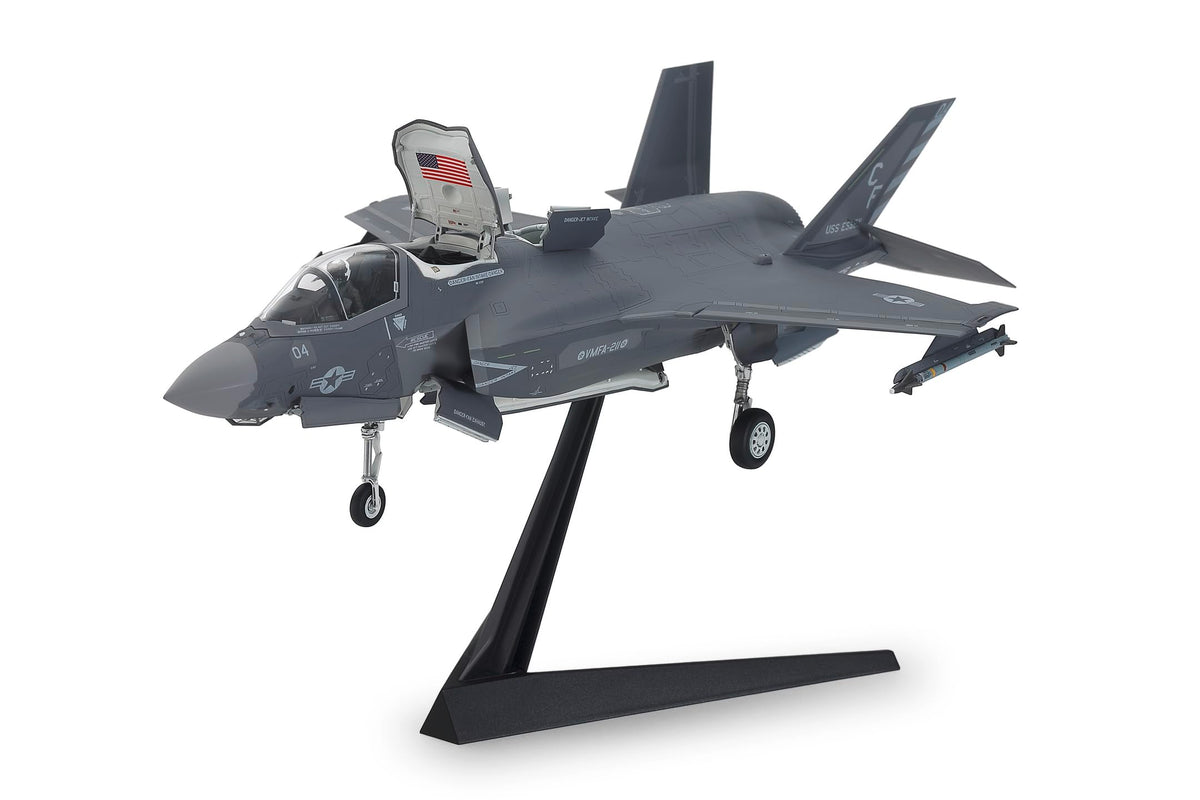 1:72 F-35B Lightning II Plastic Model Kit J18696