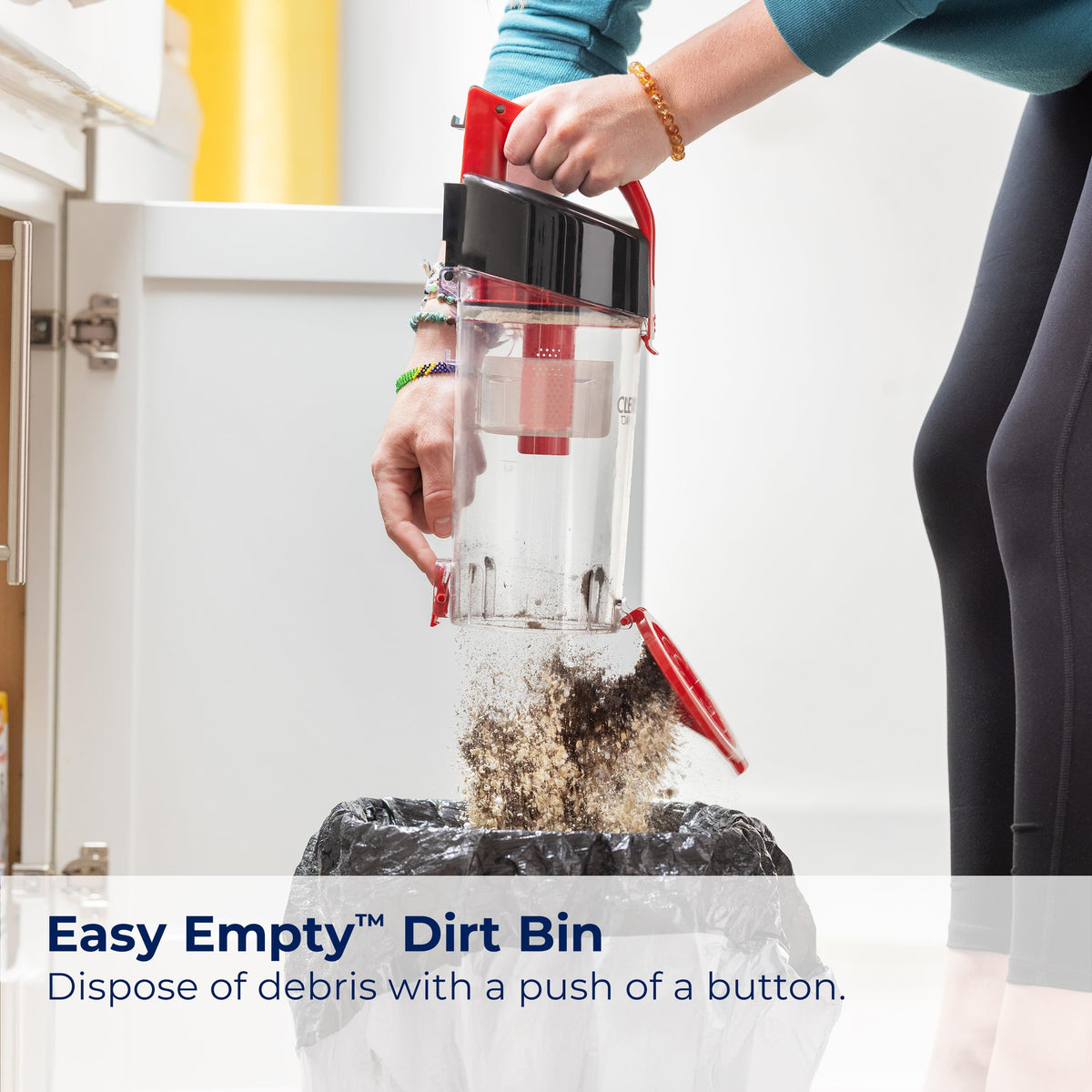 Compact Vacuum with Extension Wand C131504