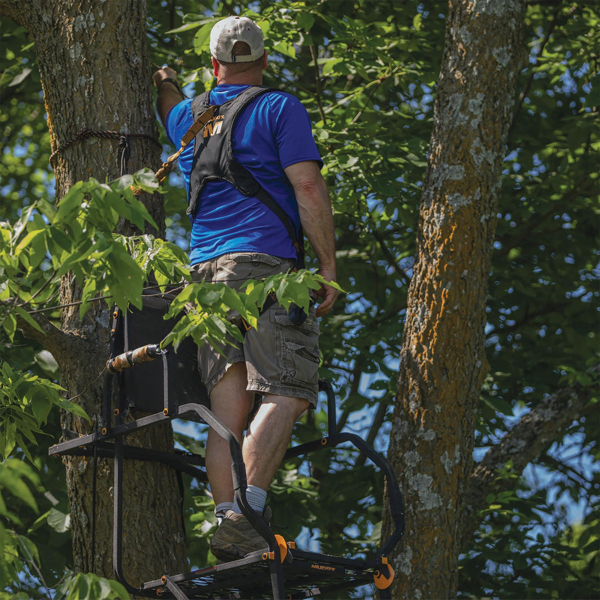 1 Person 21 Foot Climbing Tree Stand with Lumbar Seat O363939